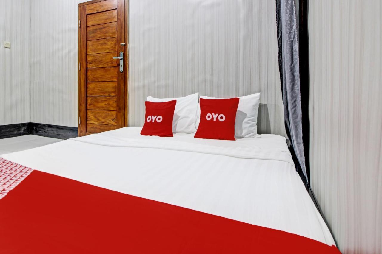 Oyo 92256 Sentosa Residence Джокьякарта Экстерьер фото