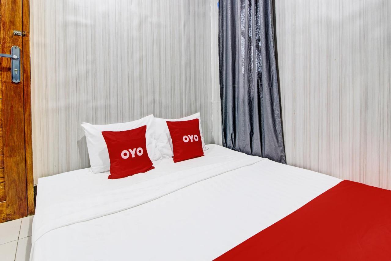 Oyo 92256 Sentosa Residence Джокьякарта Экстерьер фото